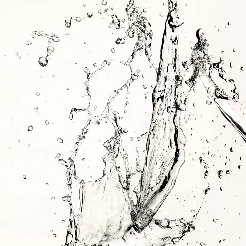 MYBLEND CLEANSING WATER/EAU NETTOYANTE ENZYMATIQUE 150ML - Afbeelding 2